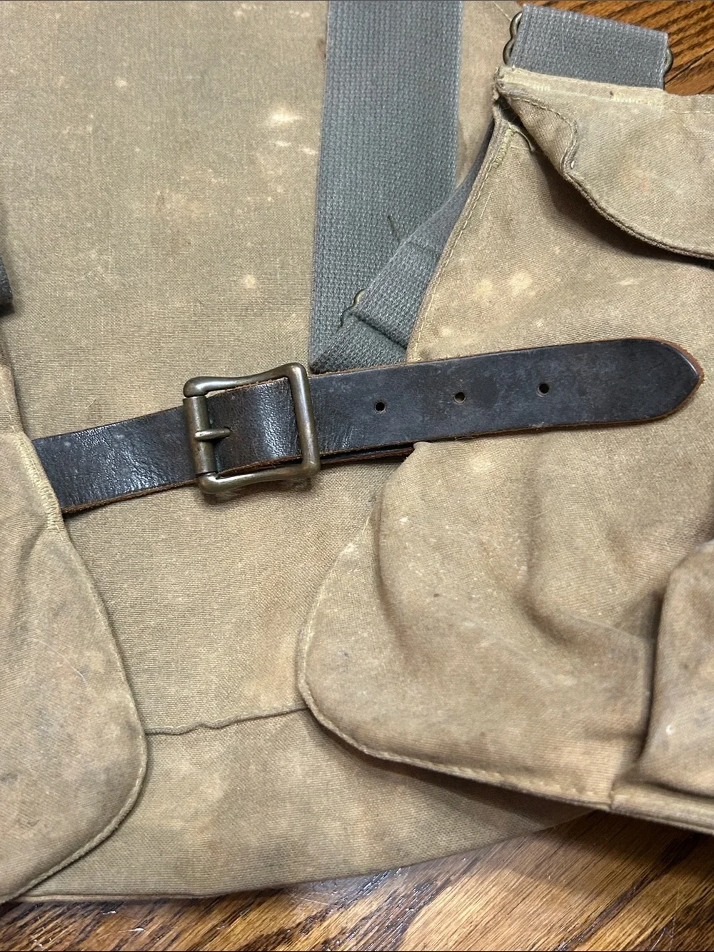 vintage Filson waxed canvas Tin Cloth strap game color:tan duck hunting